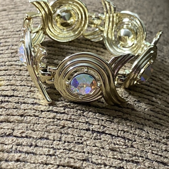 Vintage 1962 Sarah Coventry gold bracelet. Aurora Swirl - Picture 7 of 7
